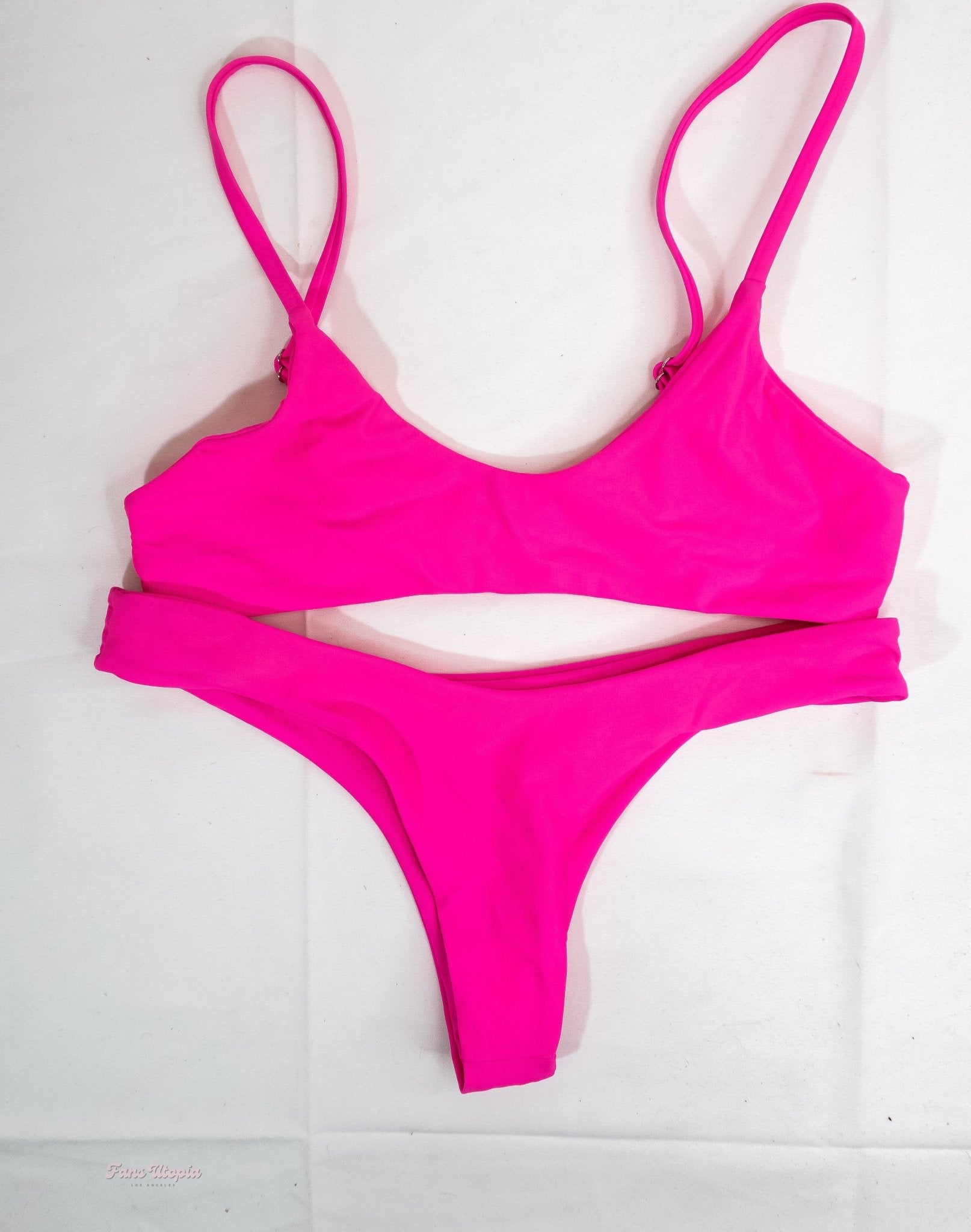 Emma Hix Hot Pink Juicy Thong Bikini – FANS UTOPIA