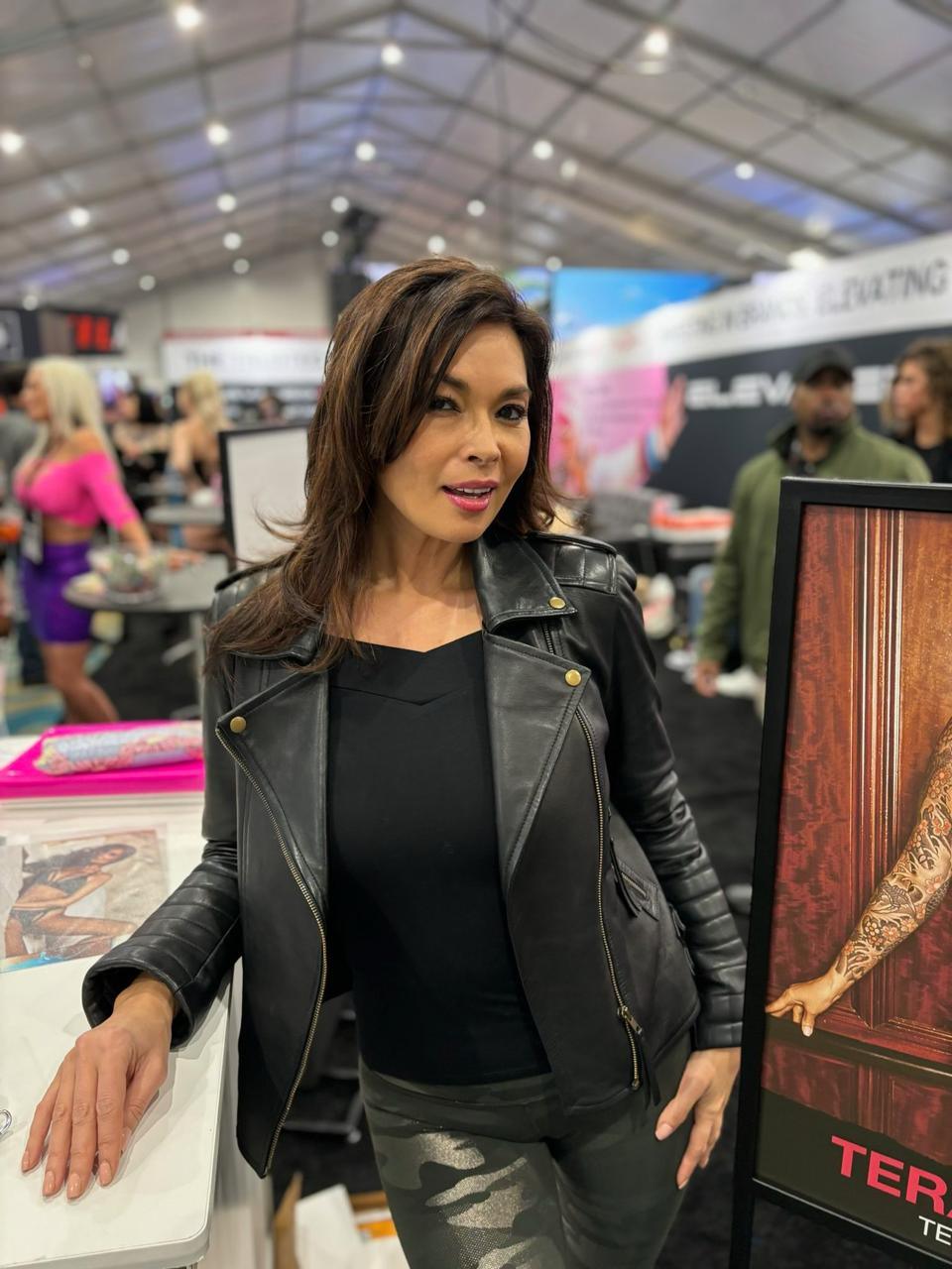 Tera Patrick Camo Leggings – FANS UTOPIA