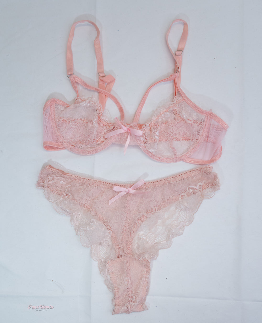 Summer Col Pink Lace Bra & Panties Set + Autographed Polaroid - FANS UTOPIA