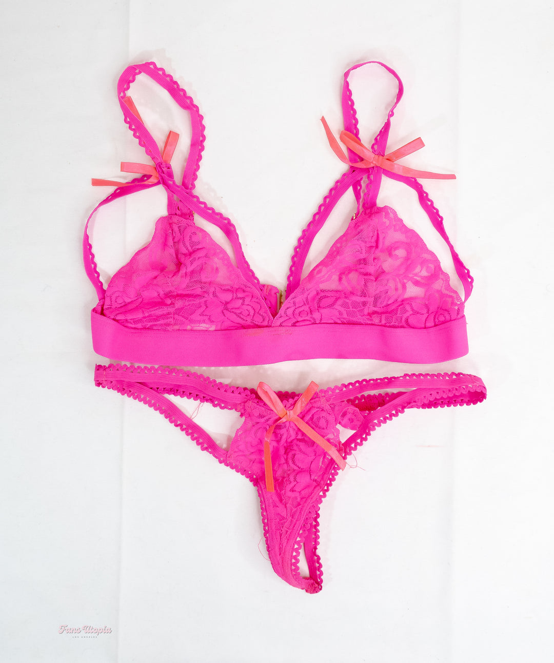Sky Pierce Hot Pink Lace Bra & Panties Set - FANS UTOPIA