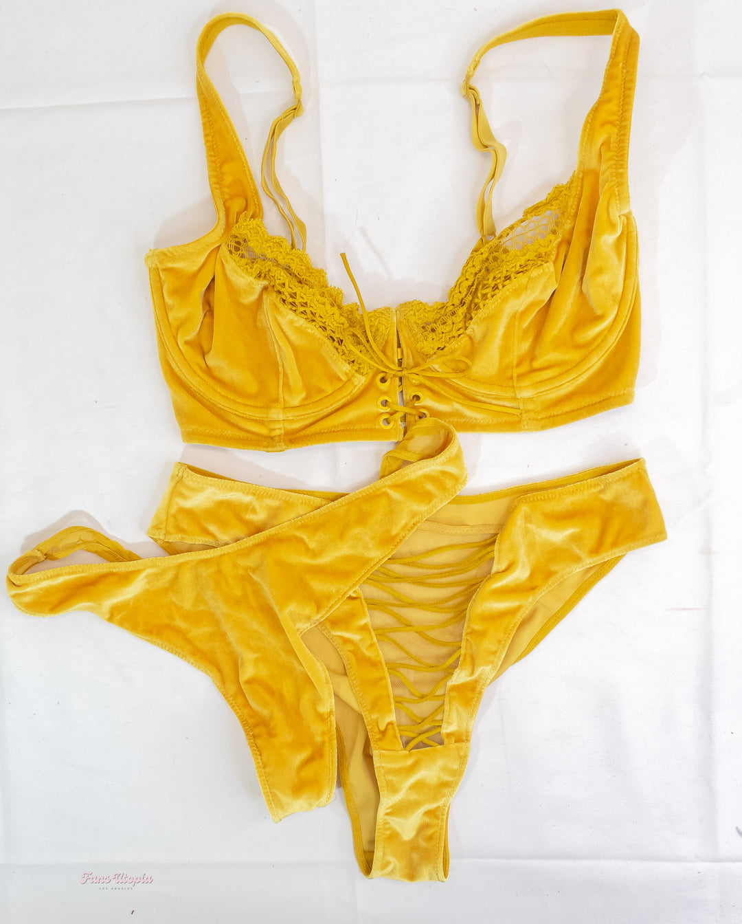 Siri Dahl Yellow Crushed Velvet Bra & 2x Panties