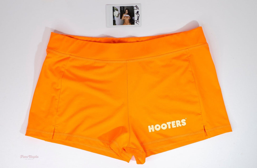 Alexas Morgan Hooters Shorts - FANS UTOPIA