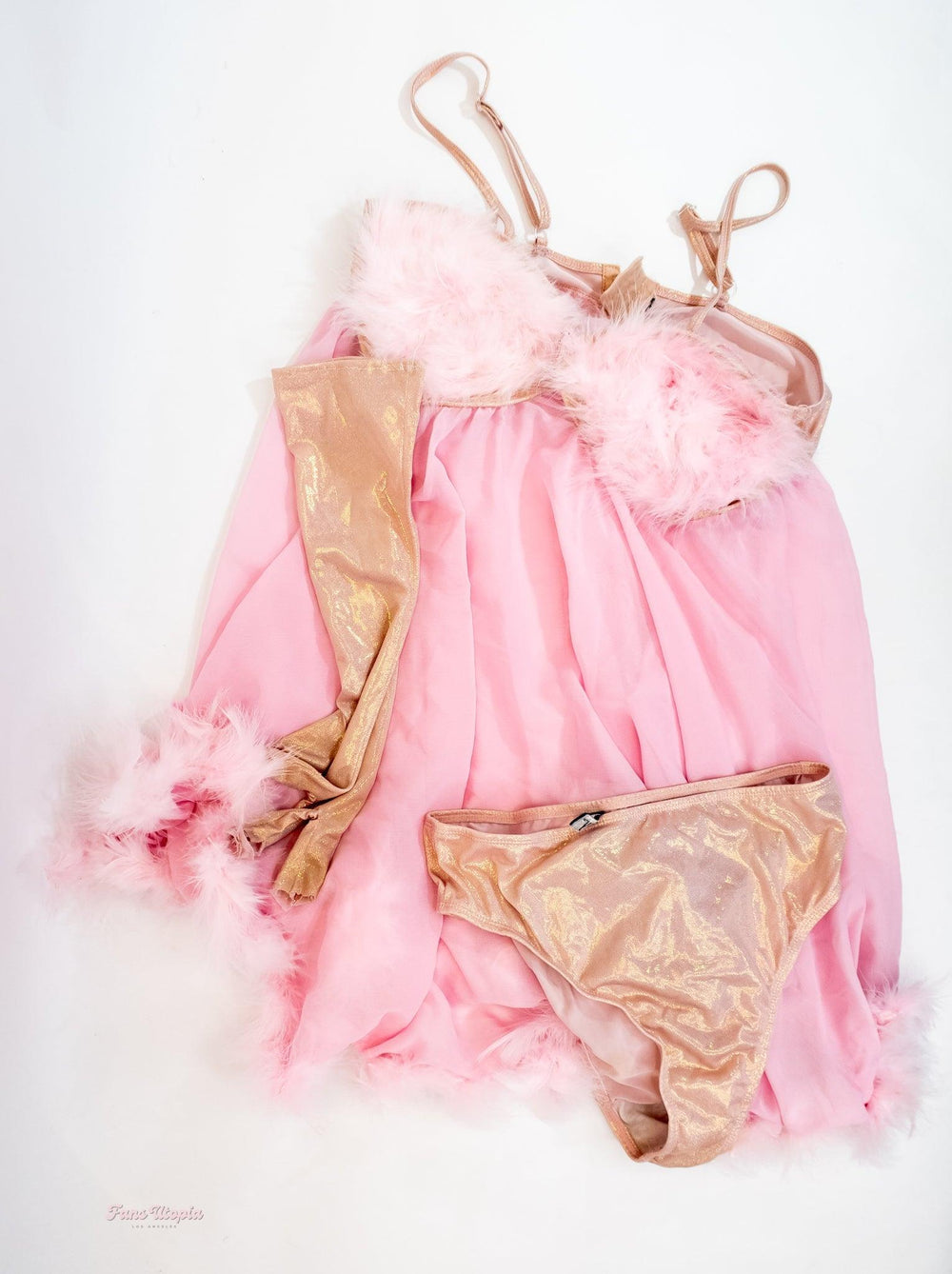 Brittney Kade Pink Shimmery Lingerie Set - FANS UTOPIA