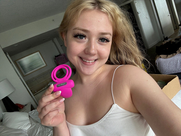 Eva Nyx Hot Pink Ring Toy