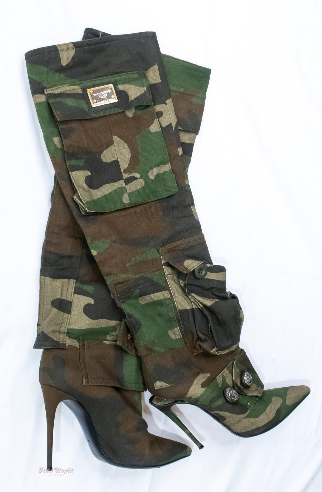 Kayley Gunner Black Linen Shirt + Camo Boots - FANS UTOPIA