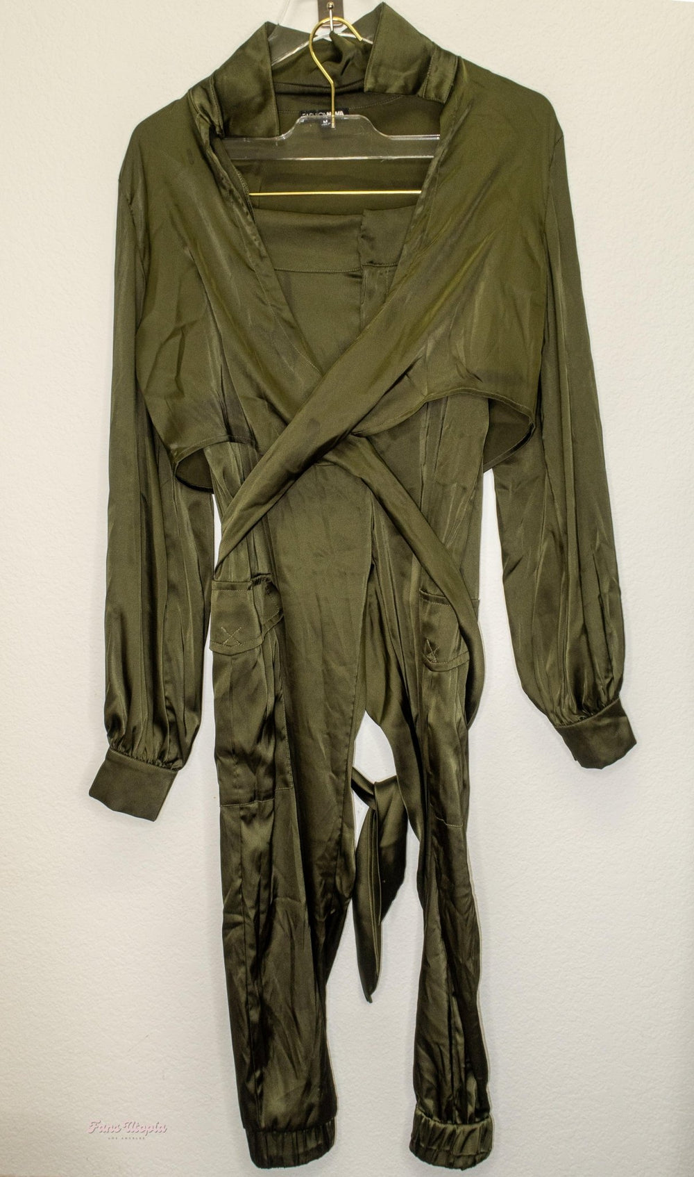 Kayley Gunner Green Outfit + Black Booties - FANS UTOPIA