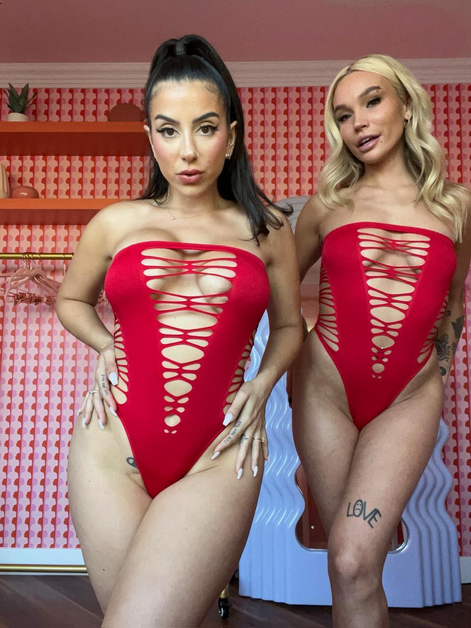Lena the Plug Red Torn Panty Strapless Bodysuit - FANS UTOPIA
