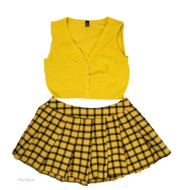 Luna Legend Yellow Outfit