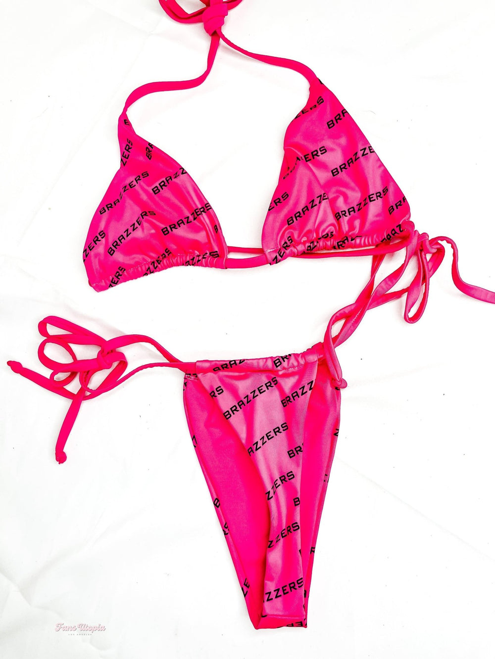 Savannah Bond Hot Pink Brazzers String Bikini - FANS UTOPIA