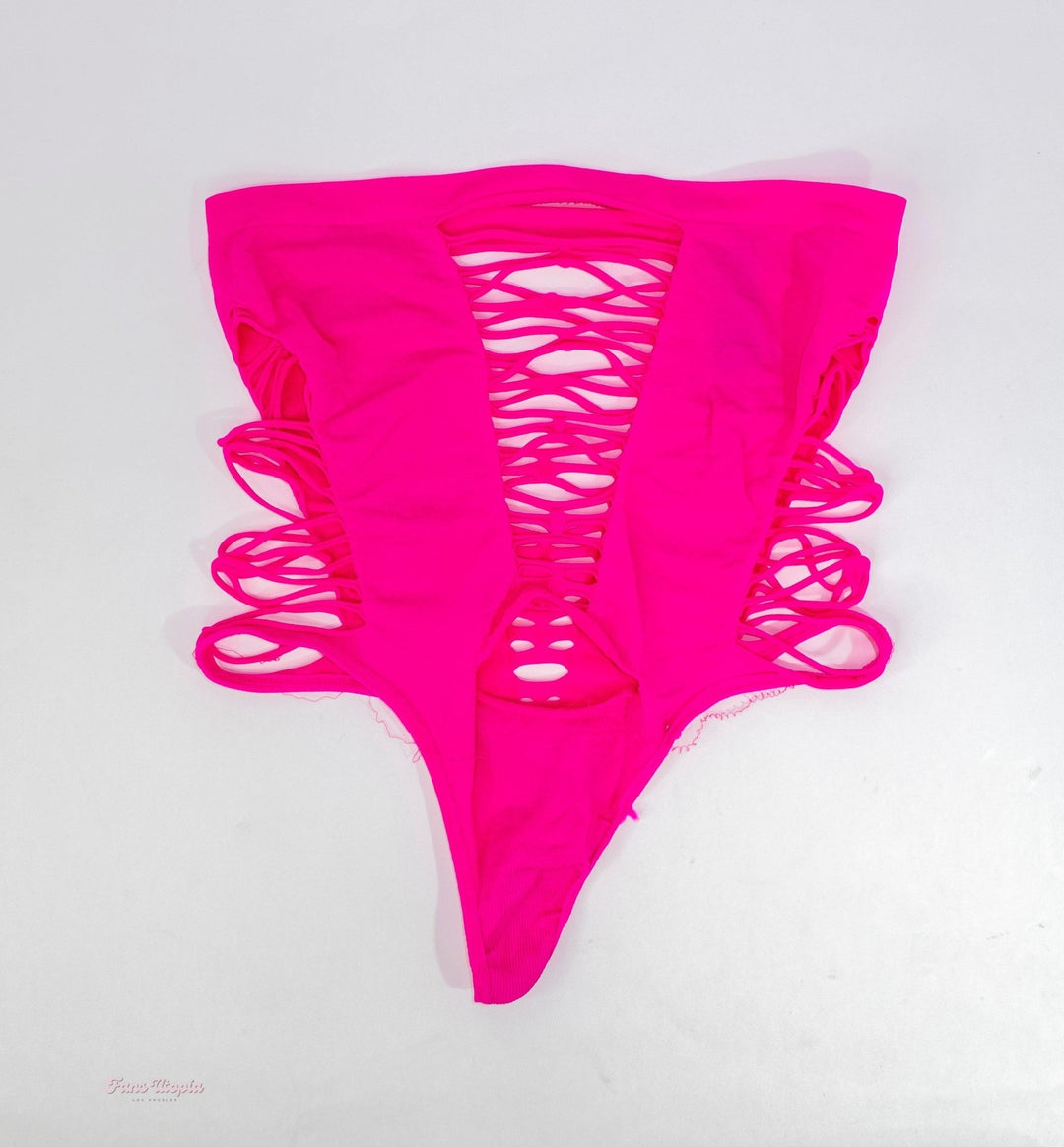 Savannah Bond Neon Pink Thong Strapless Bodysuit - FANS UTOPIA
